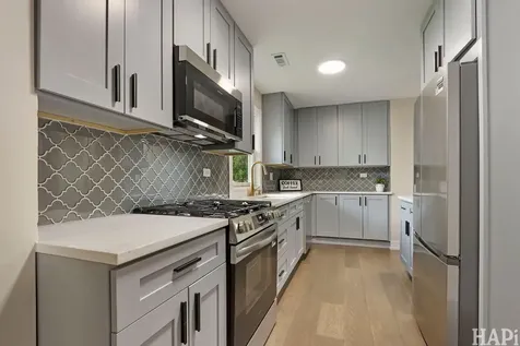 33 Holly Drive Crystal Lake IL 60014