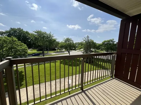 1880 Bonnie Lane Hoffman Estates IL 60169