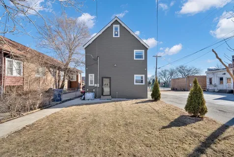 9436 South Spaulding Avenue Evergreen Park IL 60805