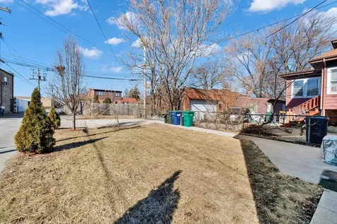 9436 South Spaulding Avenue Evergreen Park IL 60805