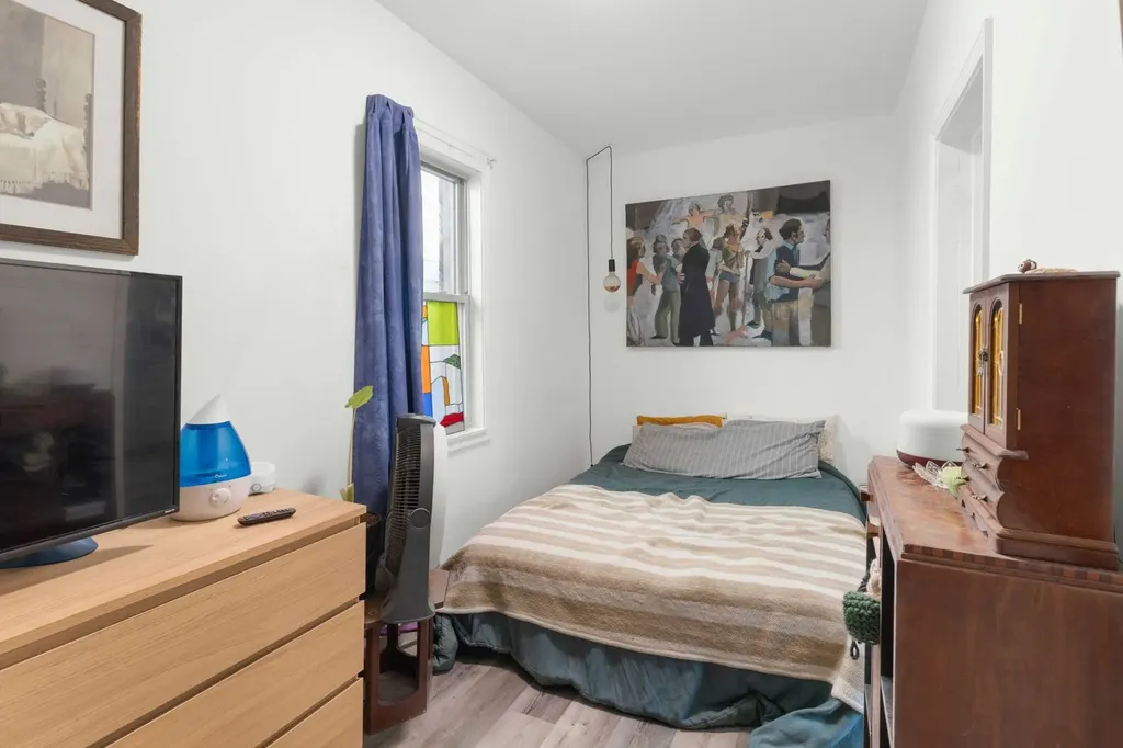 3453 South Lituanica Avenue Chicago IL 60608