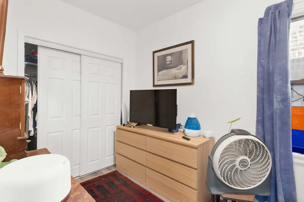 3453 South Lituanica Avenue Chicago IL 60608