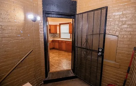 5544 South Carpenter Street Chicago IL 60609
