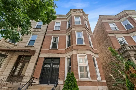 841 North Damen Avenue Chicago IL 60622