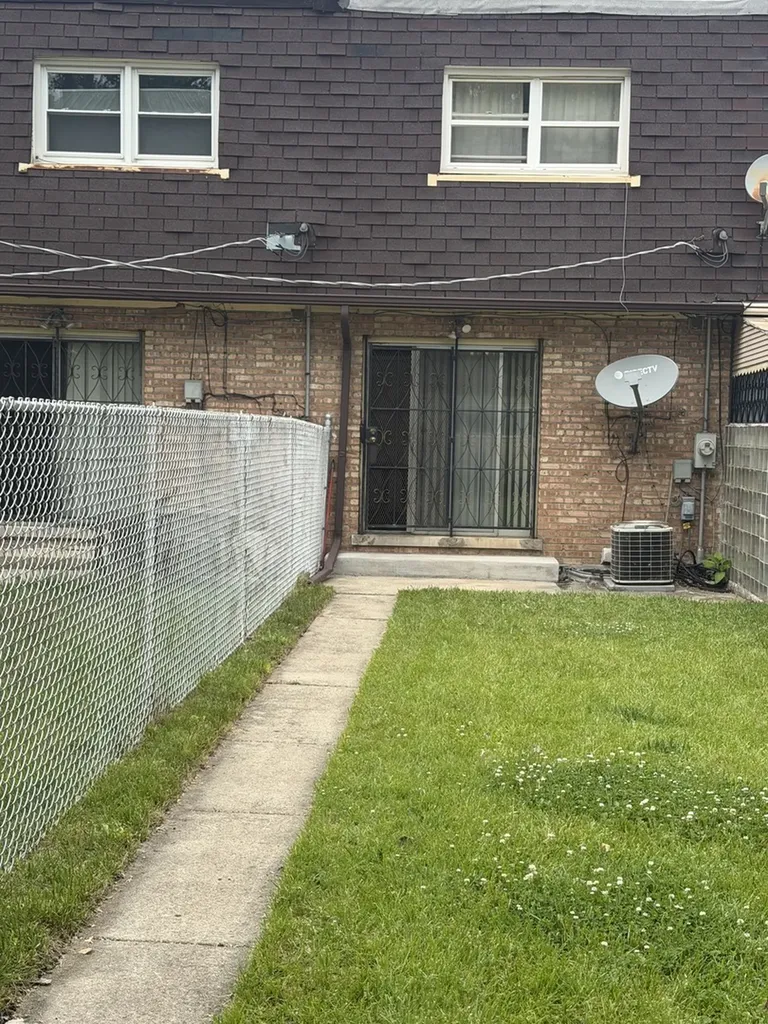 351 East 91st Street Chicago IL 60619