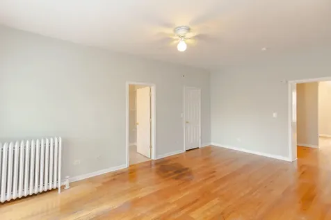 429 East Oakwood Boulevard Chicago IL 60653