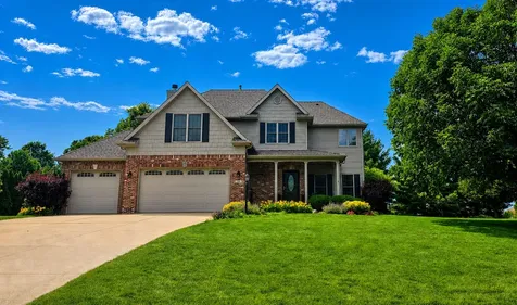 30 Long Grove Drive Monticello IL 61856