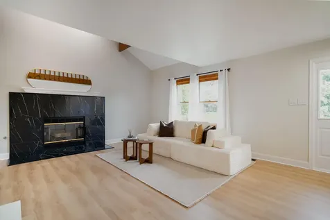 9323 Sunrise Lane Orland Park IL 60462