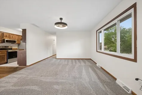 1810 Kerrybrook Court Sycamore IL 60178