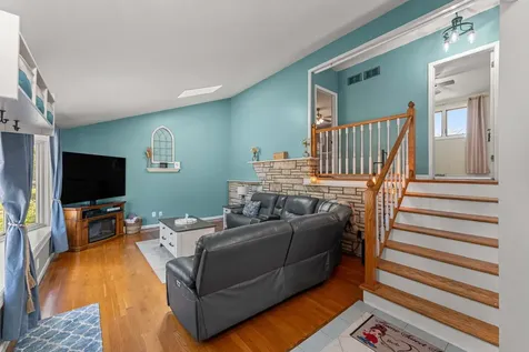 7297 173RD Place Tinley Park IL 60477