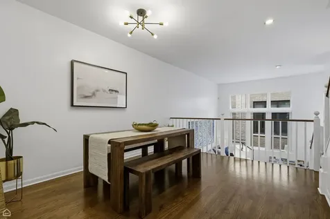 2740 North Wayne Avenue Chicago IL 60614