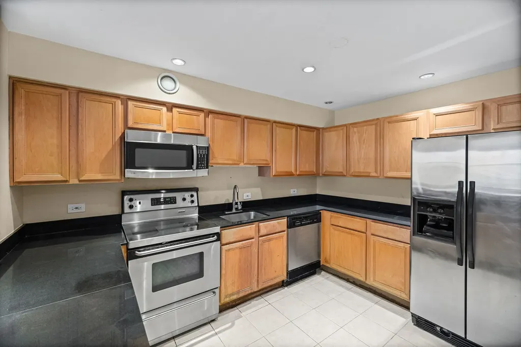40 East 9th Street Chicago IL 60605