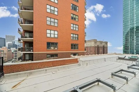 40 East 9th Street Chicago IL 60605