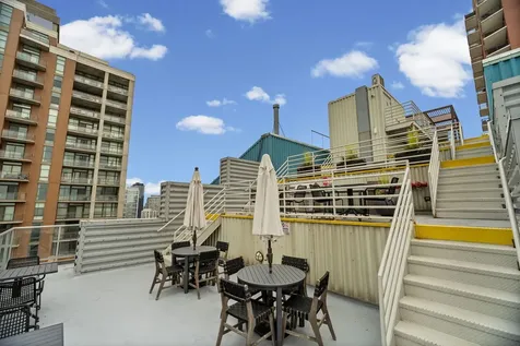 40 East 9th Street Chicago IL 60605