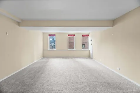 40 East 9th Street Chicago IL 60605