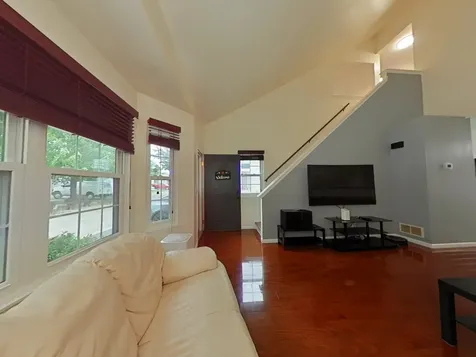 1748 Hazelnut Lane Aurora IL 60504