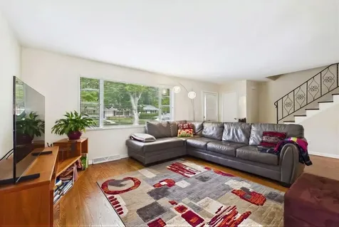 40 South Maywood Road Lake Forest IL 60045