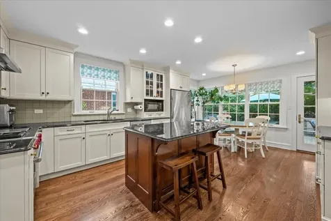 423 Pleasant Avenue Highland Park IL 60035