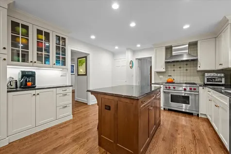 423 Pleasant Avenue Highland Park IL 60035