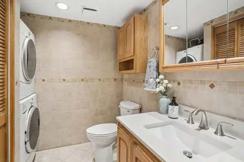 407 Chelsea Cove Roselle IL 60172