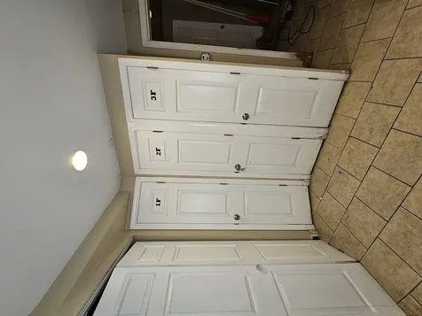 6925 West 64th Place Chicago IL 60638