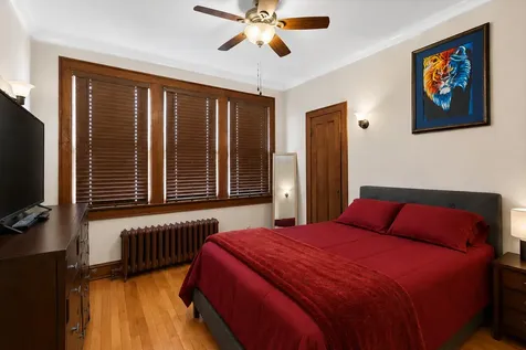 4988 North Elston Avenue Chicago IL 60630