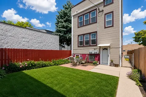4988 North Elston Avenue Chicago IL 60630