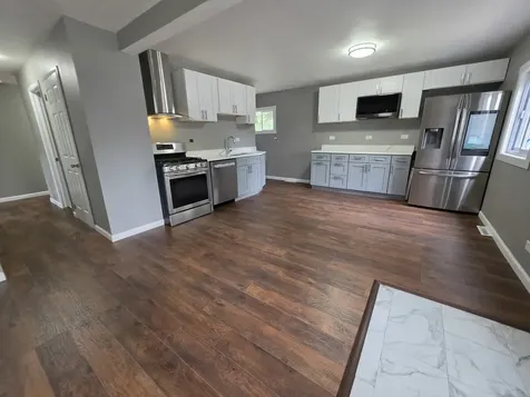 1408 Barberry Lane Round Lake Beach IL 60073