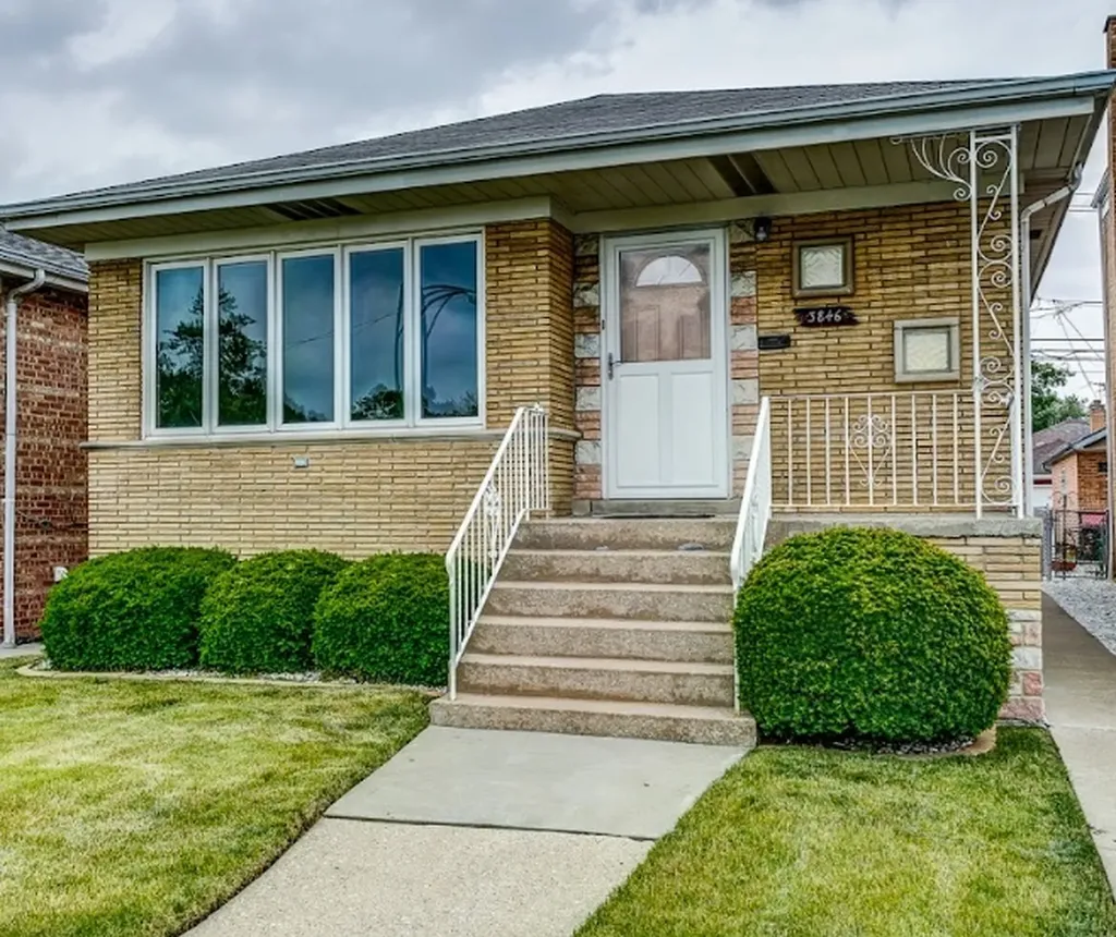 3846 West 84th Place Chicago IL 60652