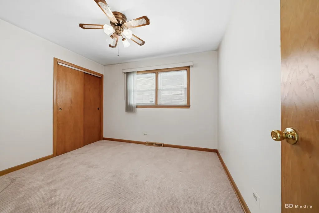 3846 West 84th Place Chicago IL 60652