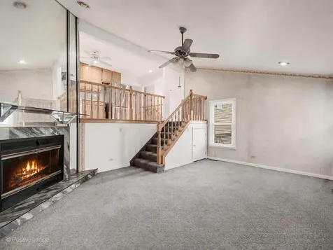 290 Loveland Drive Glendale Heights IL 60139