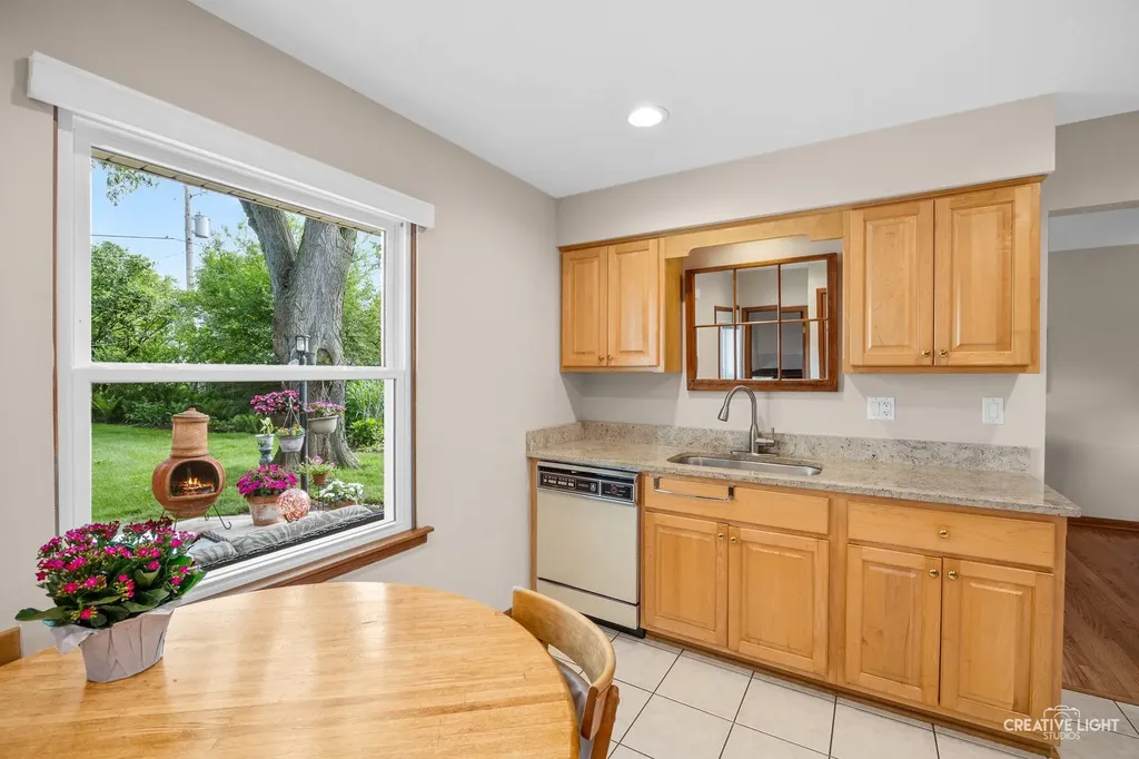 441 Tupelo Avenue Naperville IL 60540