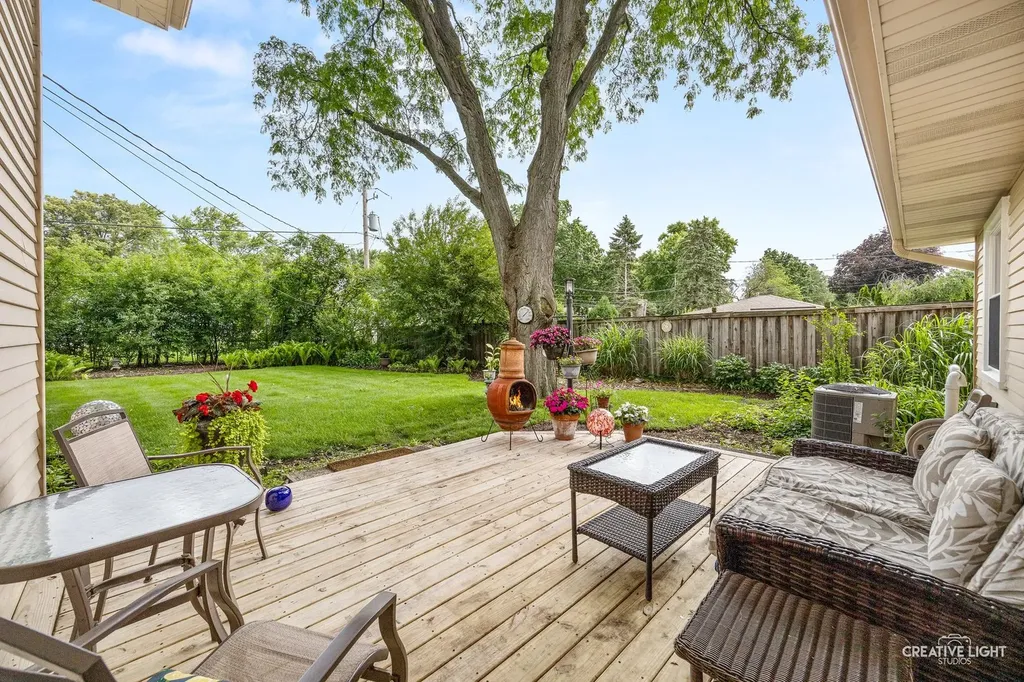 441 Tupelo Avenue Naperville IL 60540