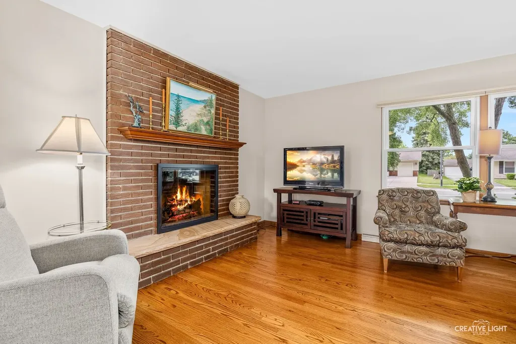 441 Tupelo Avenue Naperville IL 60540