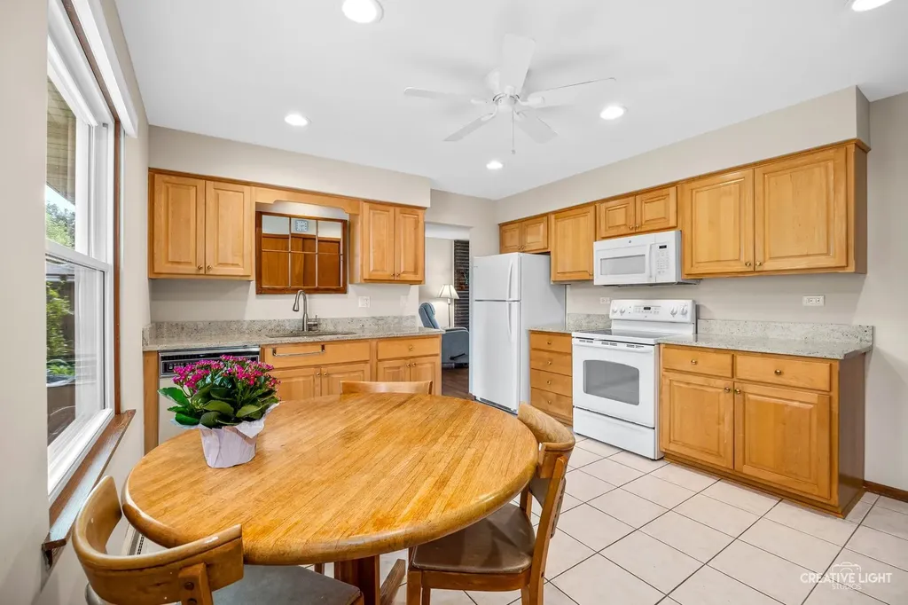 441 Tupelo Avenue Naperville IL 60540