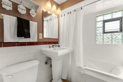 7727 West Berwyn Avenue Chicago IL 60656