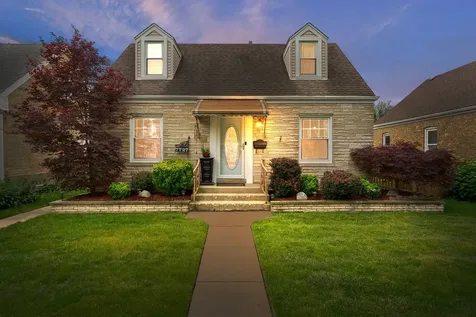 7727 West Berwyn Avenue Chicago IL 60656