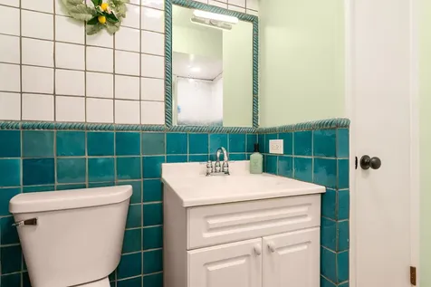 7727 West Berwyn Avenue Chicago IL 60656