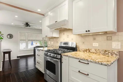 7727 West Berwyn Avenue Chicago IL 60656