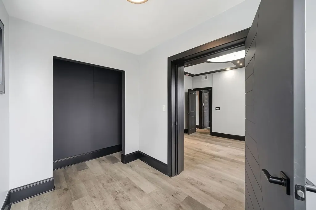 6331 South Elizabeth Street Chicago IL 60636