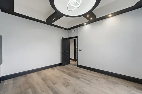 6331 South Elizabeth Street Chicago IL 60636
