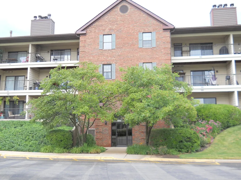 621 Hapsfield Avenue Buffalo Grove IL 60089