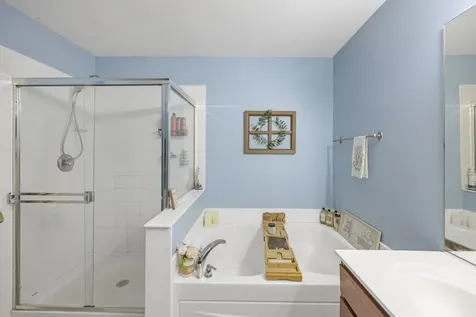 1513 Yellowstone Drive Streamwood IL 60107