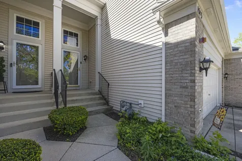 1513 Yellowstone Drive Streamwood IL 60107