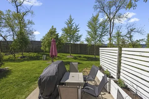 1513 Yellowstone Drive Streamwood IL 60107