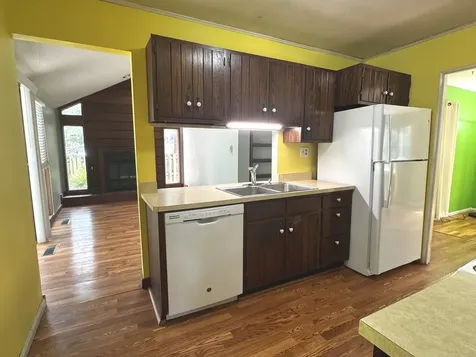1304 South Elm Boulevard Champaign IL 61820