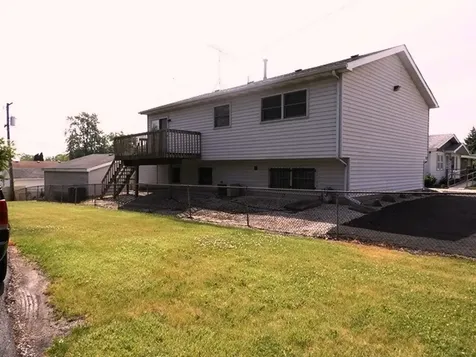 2125 Wright Avenue North Chicago IL 60064