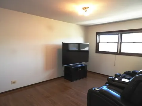 2125 Wright Avenue North Chicago IL 60064