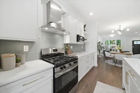 1614 West Wabansia Avenue Chicago IL 60622