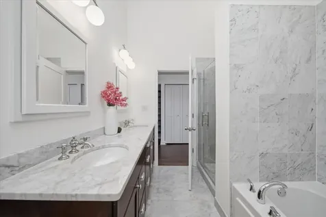 1614 West Wabansia Avenue Chicago IL 60622